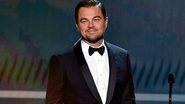 O ator Leonardo DiCaprio; artista virou piada na web após supostamente namorar apenas mulheres com menos de 25 anos - Foto: Getty Images